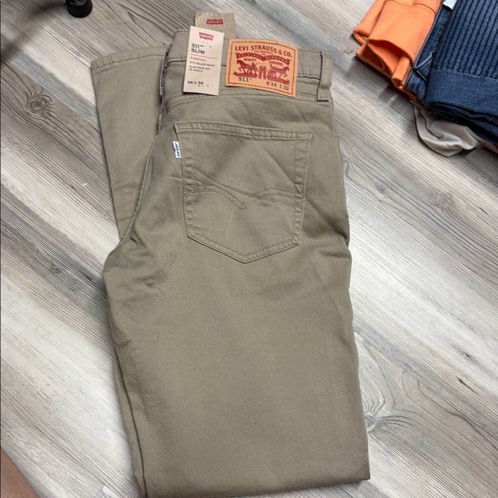 Levi's Tan Jeans